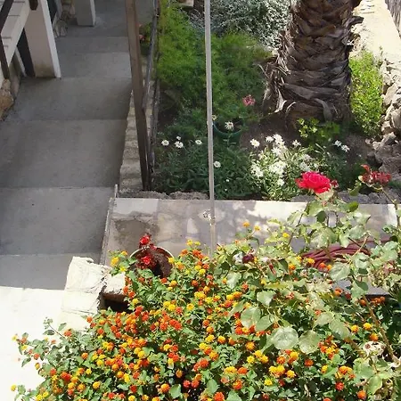 Διαμέρισμα Milna 2461c *