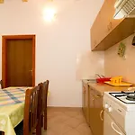 Milna 2461c Appartamento